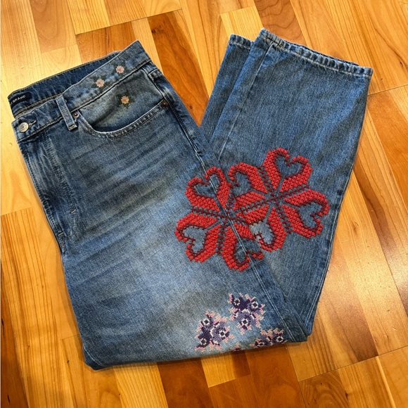 Lucky Brand “Nebula” Embroidered Cross Stitch Jeans – 12R Mid-Rise Boy Jean - Picture 4 of 14